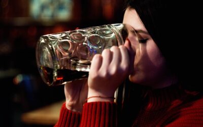 Does Pain Catastrophizing Cause Heavier Drinking?